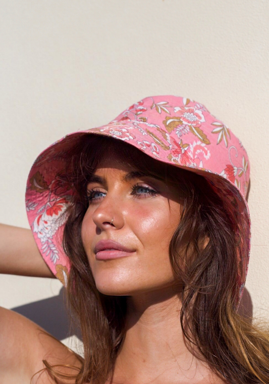 GODDESS DOOR CANDY BUCKET HAT
