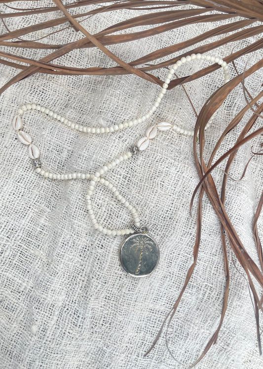 PALM SHELL BEADED  NECKLACE