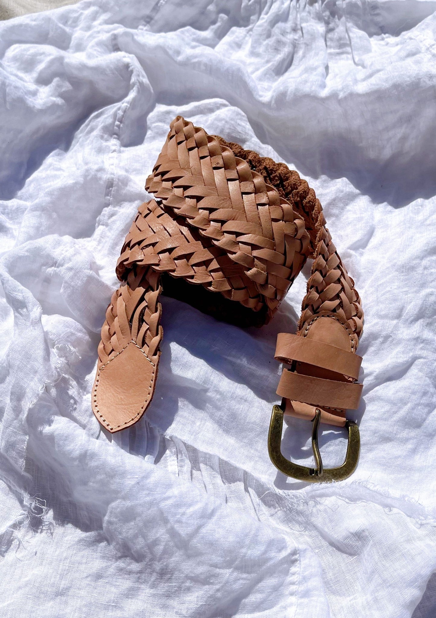 LIGHT BEIGE BRAIDED LEATHER BELT