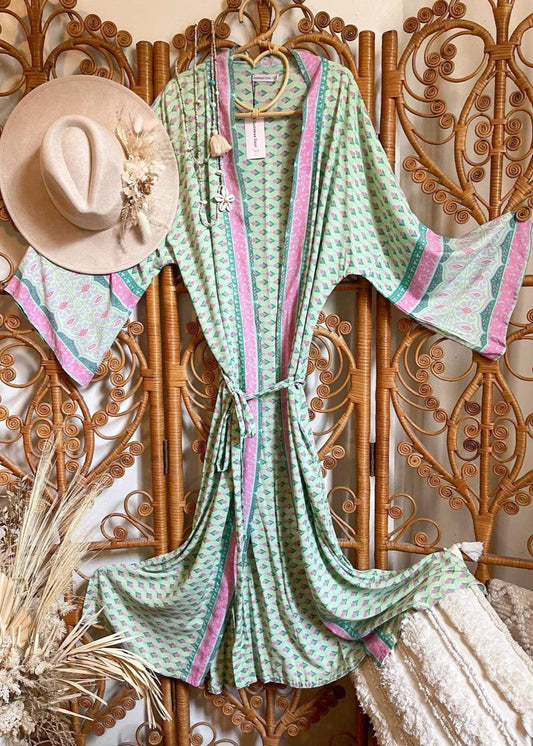 GODDESS DOOR KIMONO ~ MINT CANDY