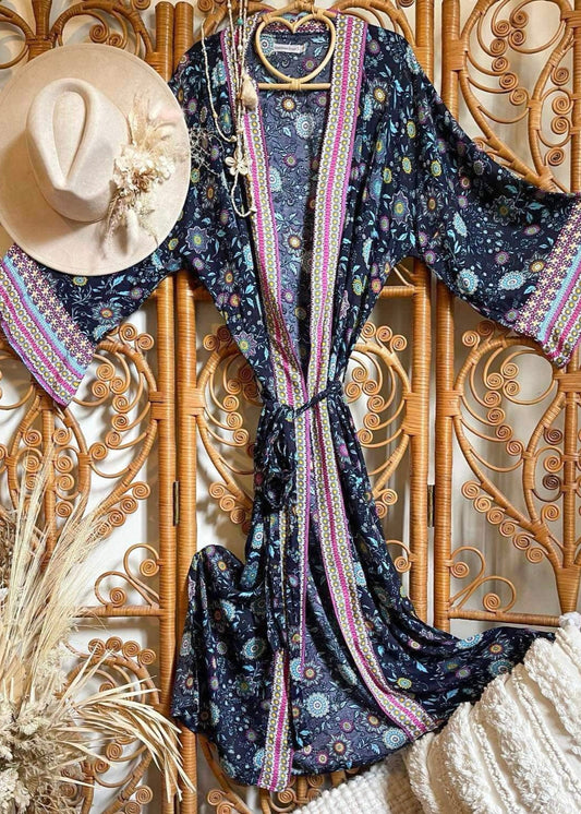 GODDESS DOOR KIMONO ~ STARRY NIGHTS