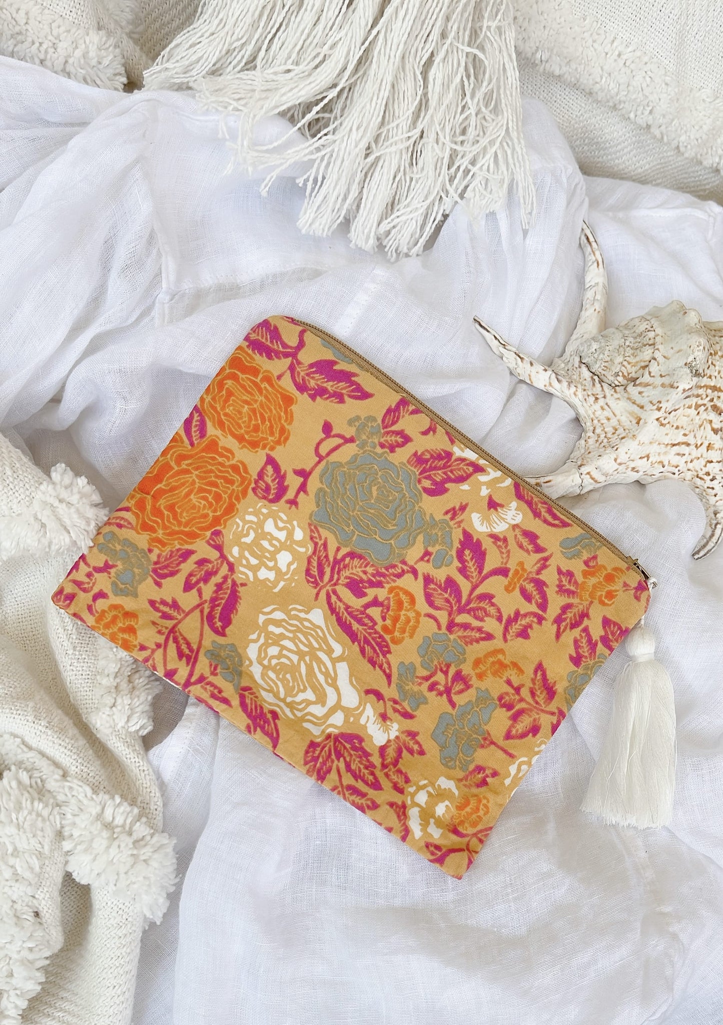 GODDESS DOOR SCARLET POUCH ~ MALIBU