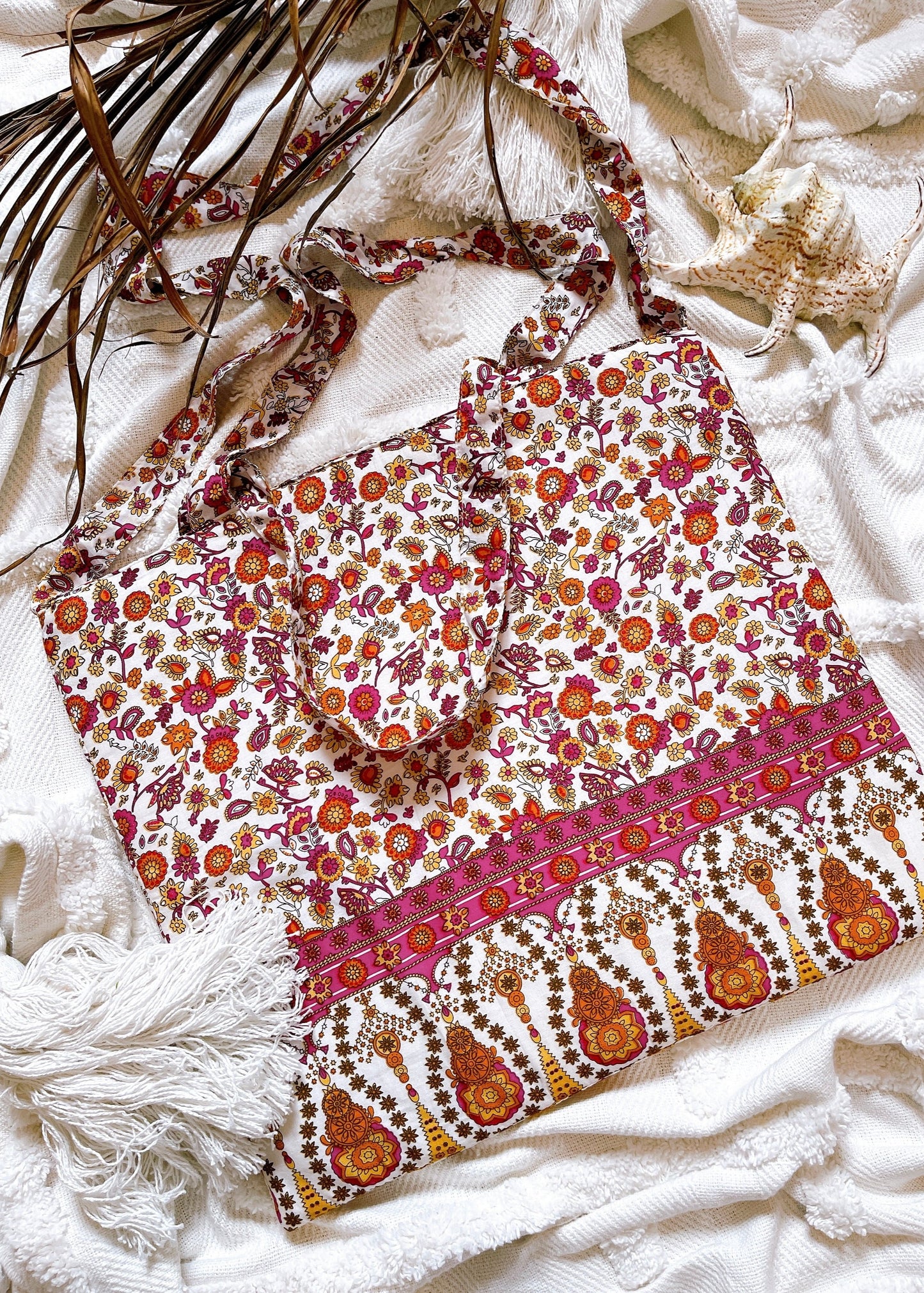 GODDESS DOOR PADDED TOTE BAG ~ PLUM