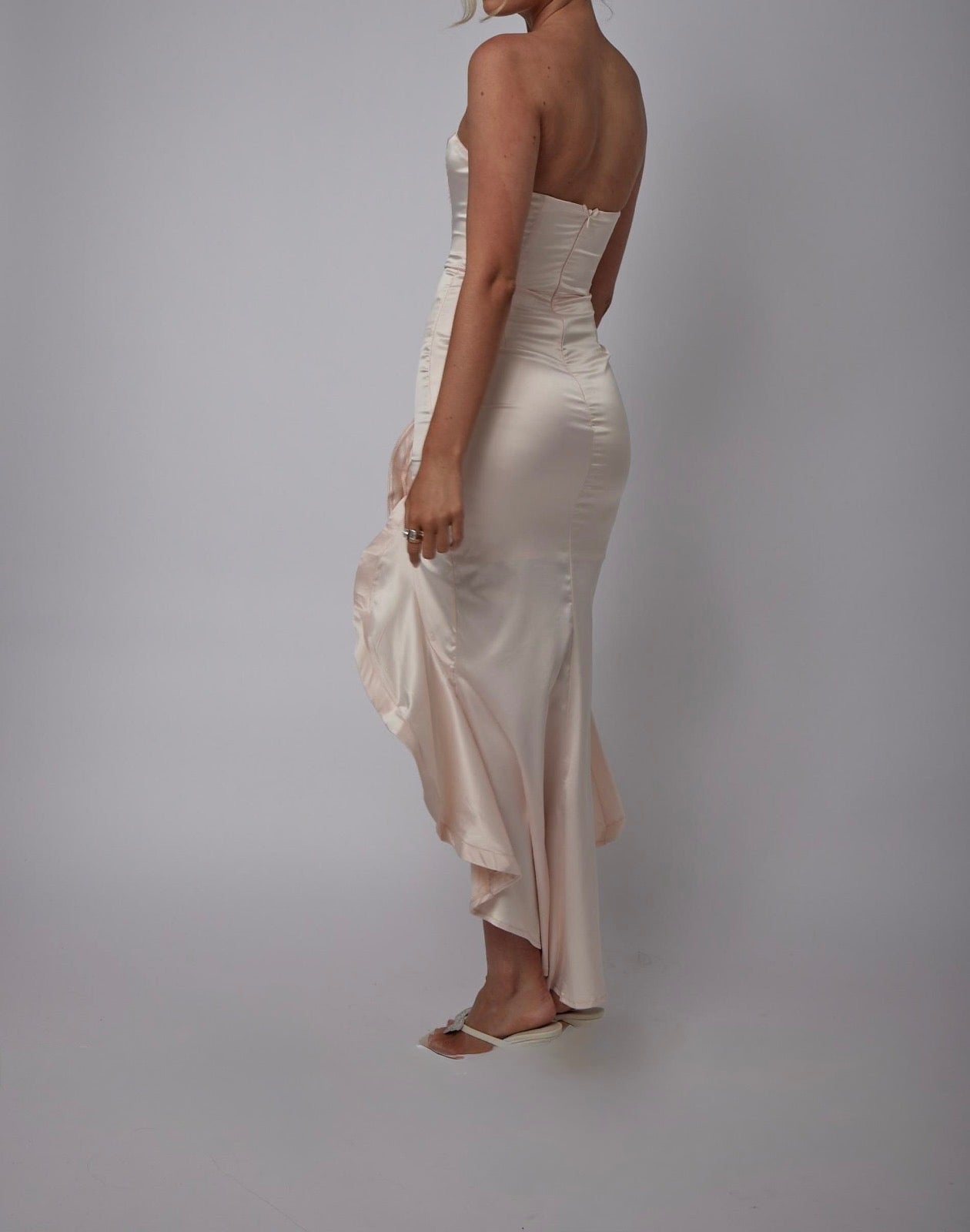 SAINTS AND SECRETS STRAPLESS DRESS ~ PEARLY