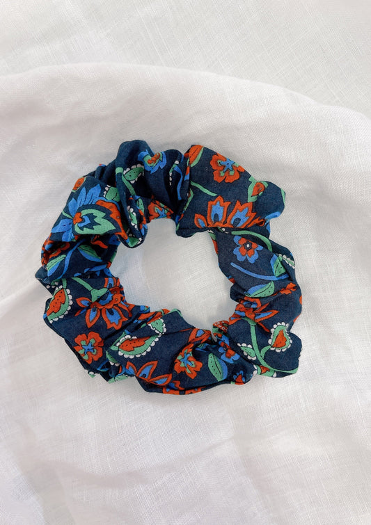 GODDESS DOOR SCRUNCHIE ~NIGHTFALL