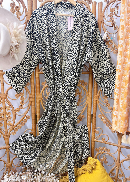 GODDESS DOOR KIMONO ~ WHITE LEOPARD