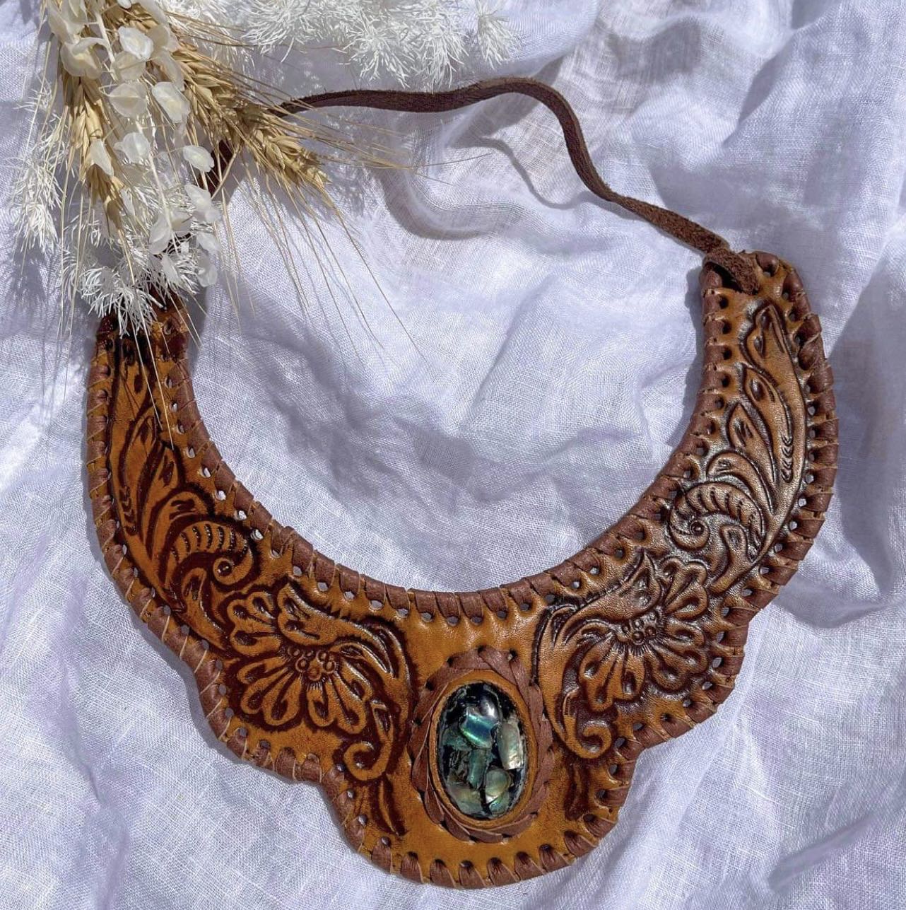 GODDESS DOOR LEATHER TOOLED NECK BAND ~ FOREST
