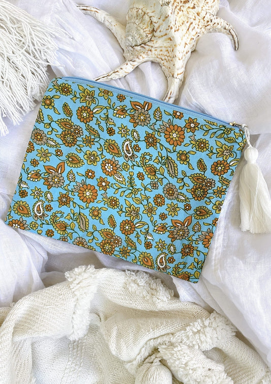 GODDESS DOOR SCARLET POUCH ~DAINTREE